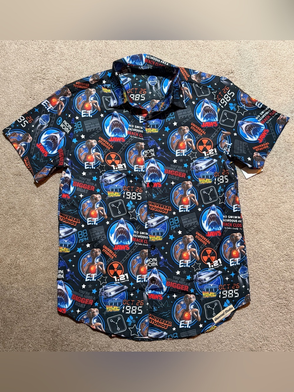 Universal Studios Shirt E.T. Jaws Back to the Future Collectible Small